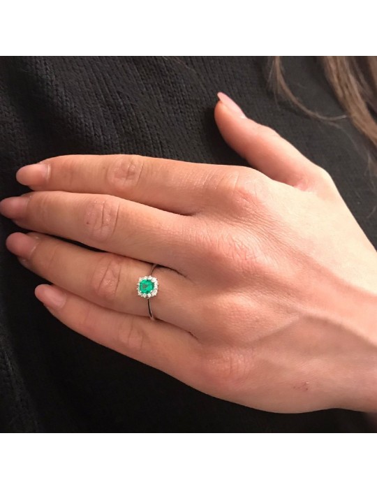 Picca Woman Ring - in 18K White Gold with Natural Diamonds and 1.07 ct Emerald - 0