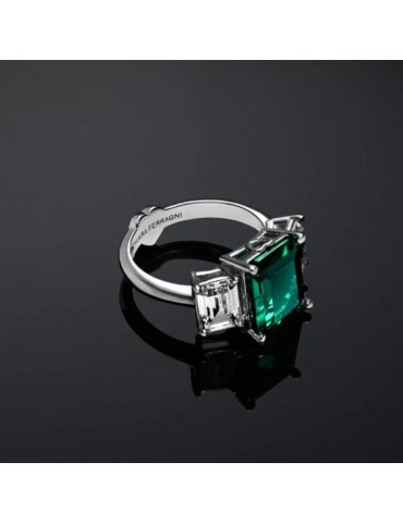 Chiara Ferragni Ring - Emerald Trilogy with White Zircons and Green Zircon - Size 16 - 0 2