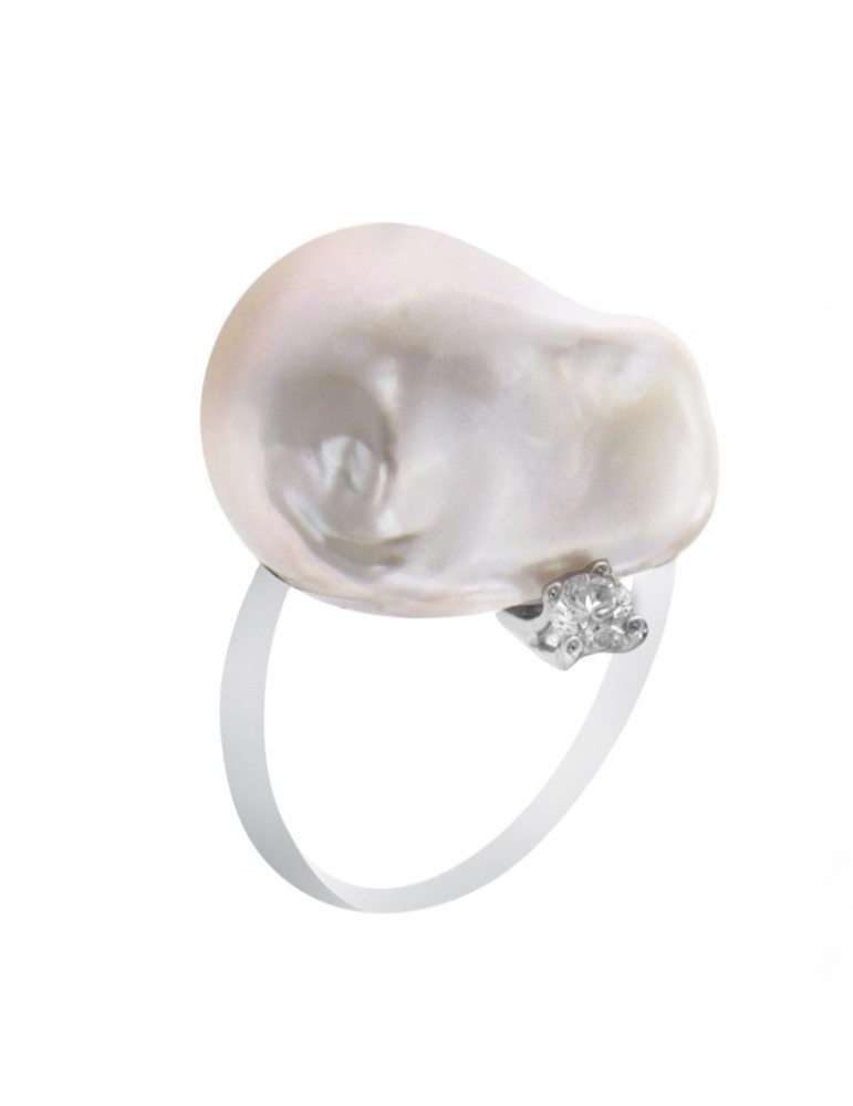 Picca Ring - in 18K White Gold with Baroque Pearl and Natural Diamonds 0.10 ct - 0
