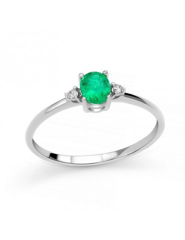 Miluna Ring - in 18k White Gold with 0.32 ct Emerald and Natural Diamonds - 0