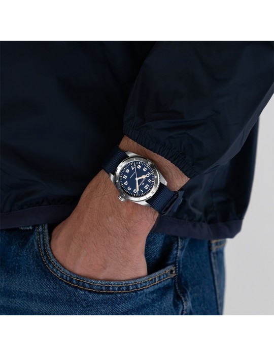 Hamilton Men's Watch - Khaki Field Expedition Automatic 37mm Blue - NATO Strap - 0