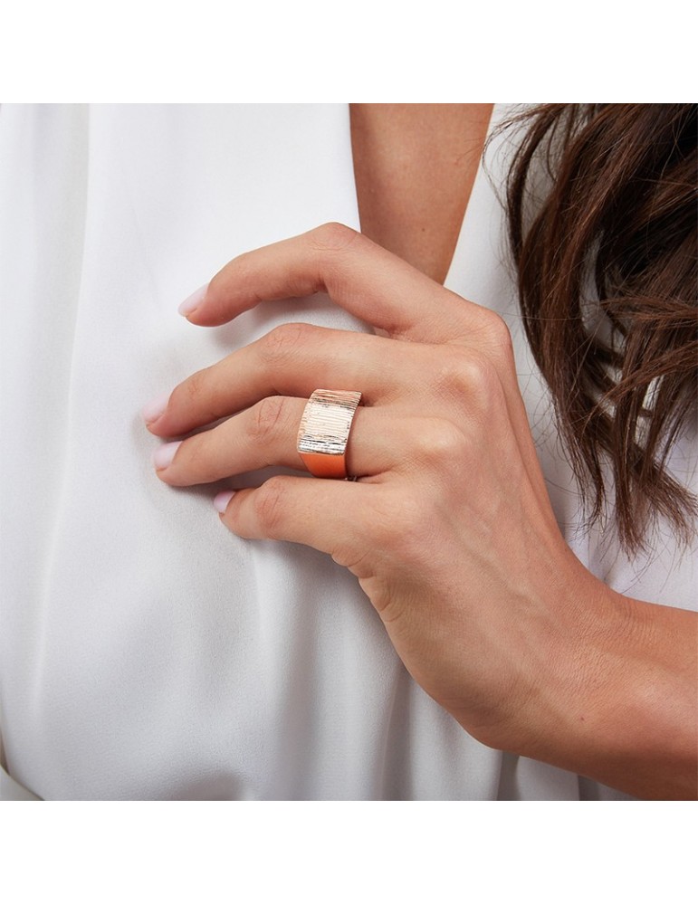 Anello Unoaerre - Bronzo Rosato - Superficie Diamantata - EXA066R