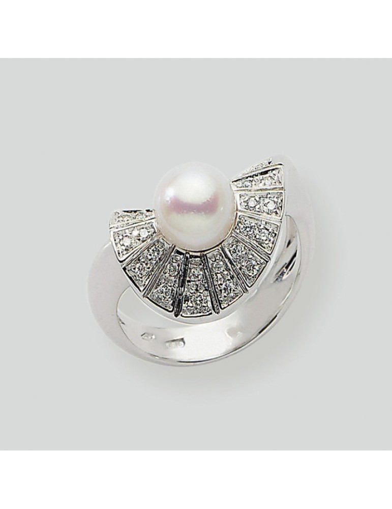Nimei Ring - 18K White Gold with 7.5-8mm Akoya Pearl and Natural Diamonds - 0