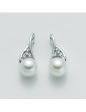 Orecchini Nimei - in Oro Bianco 18 Carati con Perle 8,5-9mm e Diamanti Naturali - PER1060