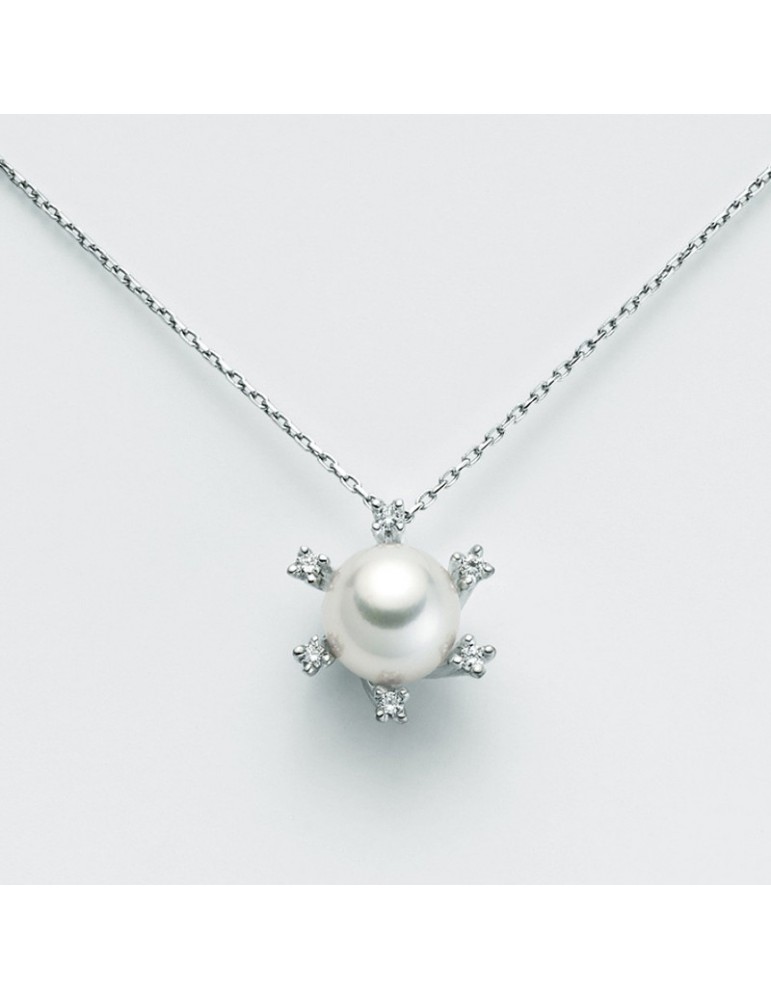 Nimei Necklace - in 18K White Gold with 10-10.5mm Pearl and Natural DiamondsNimei Necklace - in 18K White Gold with 10-10.5mm Pe