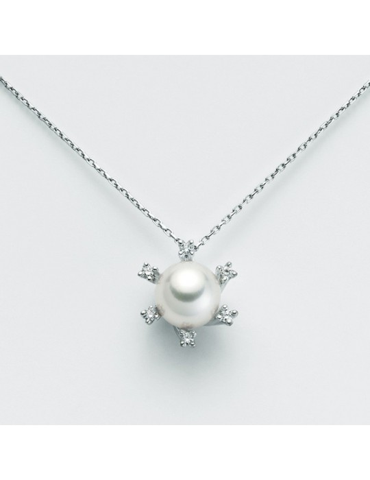 Nimei Necklace - in 18K White Gold with 10-10.5mm Pearl and Natural DiamondsNimei Necklace - in 18K White Gold with 10-10.5mm Pe