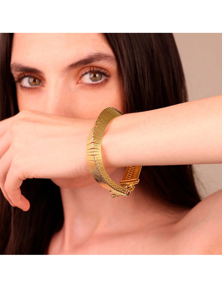 Bracciale Etrusca - Luce Mediterranea Dorato Torchon con Superficie Martellata - 0